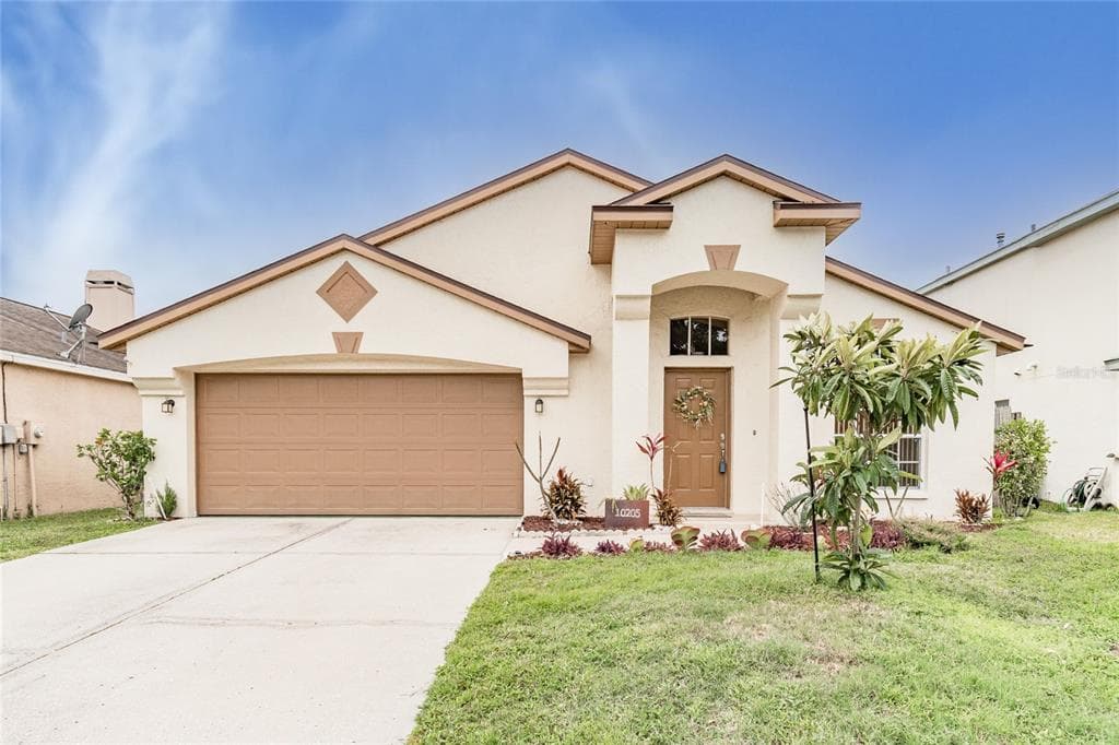 10205 CHARLESTON CORNER ROAD TAMPA, FL 33635