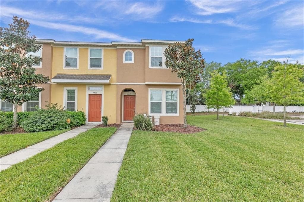8807 WALNUT GABLE COURT RIVERVIEW, FL 33578