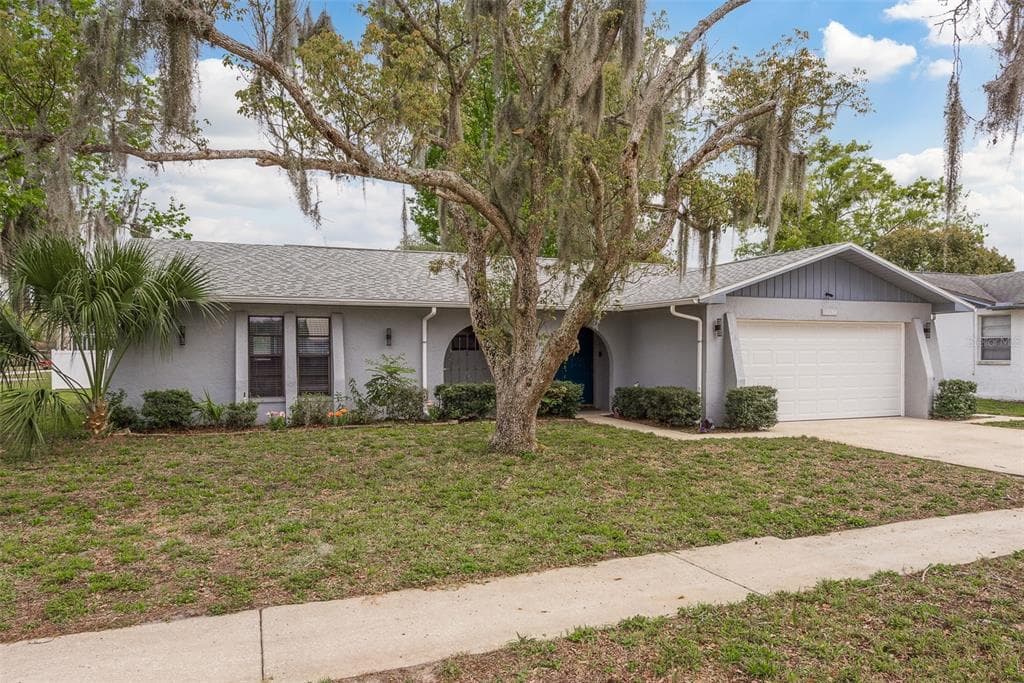12064 SHADOW RIDGE BOULEVARD HUDSON, FL 34669