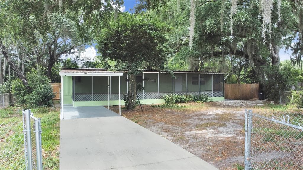 721 VILLA PLACE BRANDON, FL 33510
