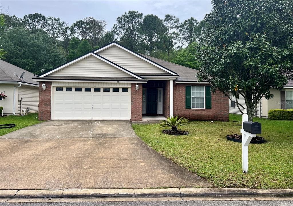 9157 FALLSMILL DRIVE JACKSONVILLE, FL 32244