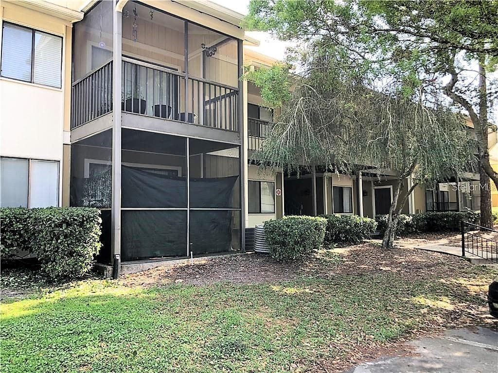 13387 ARBOR POINTE CIRCLE UNIT 204 TAMPA, FL 33617