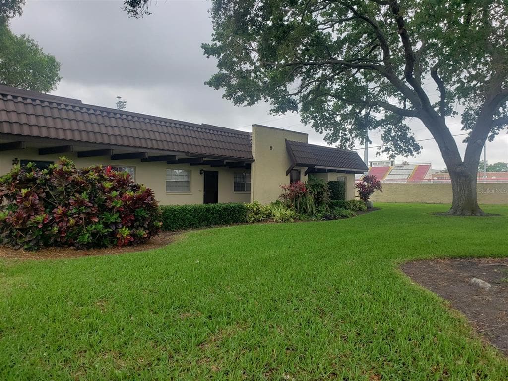 1701 PINEHURST ROAD UNIT 9H DUNEDIN, FL 34698