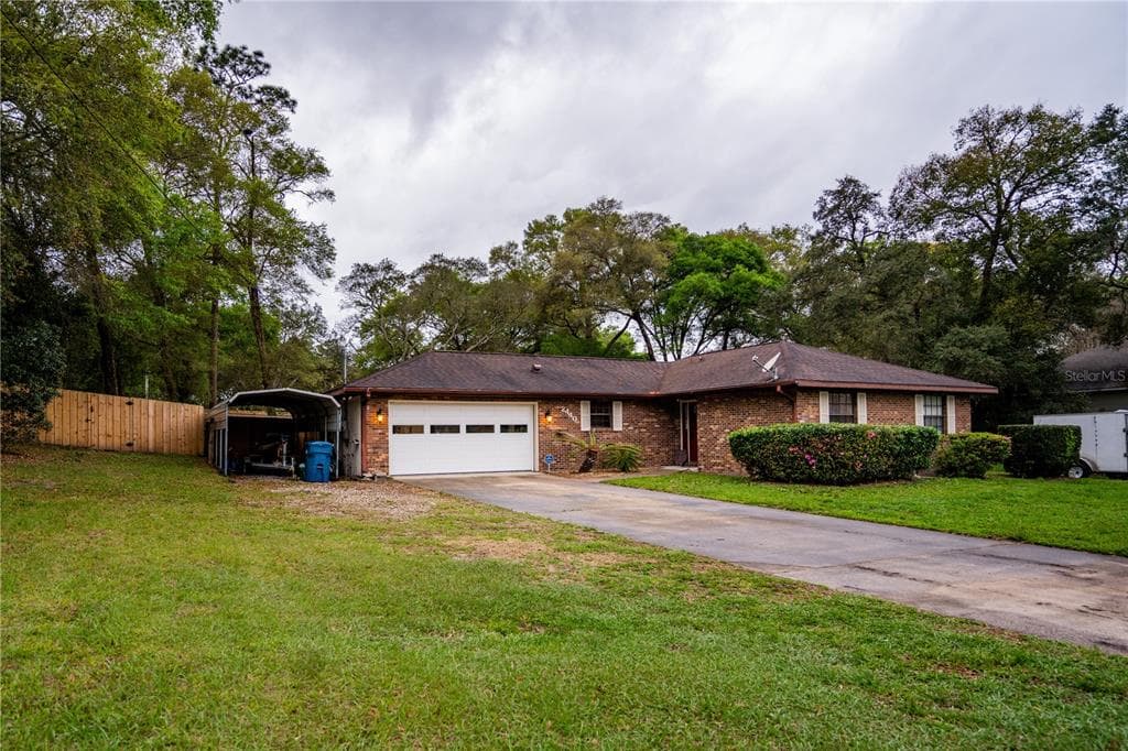 2440 PRINCETON ROAD DELAND, FL 32724