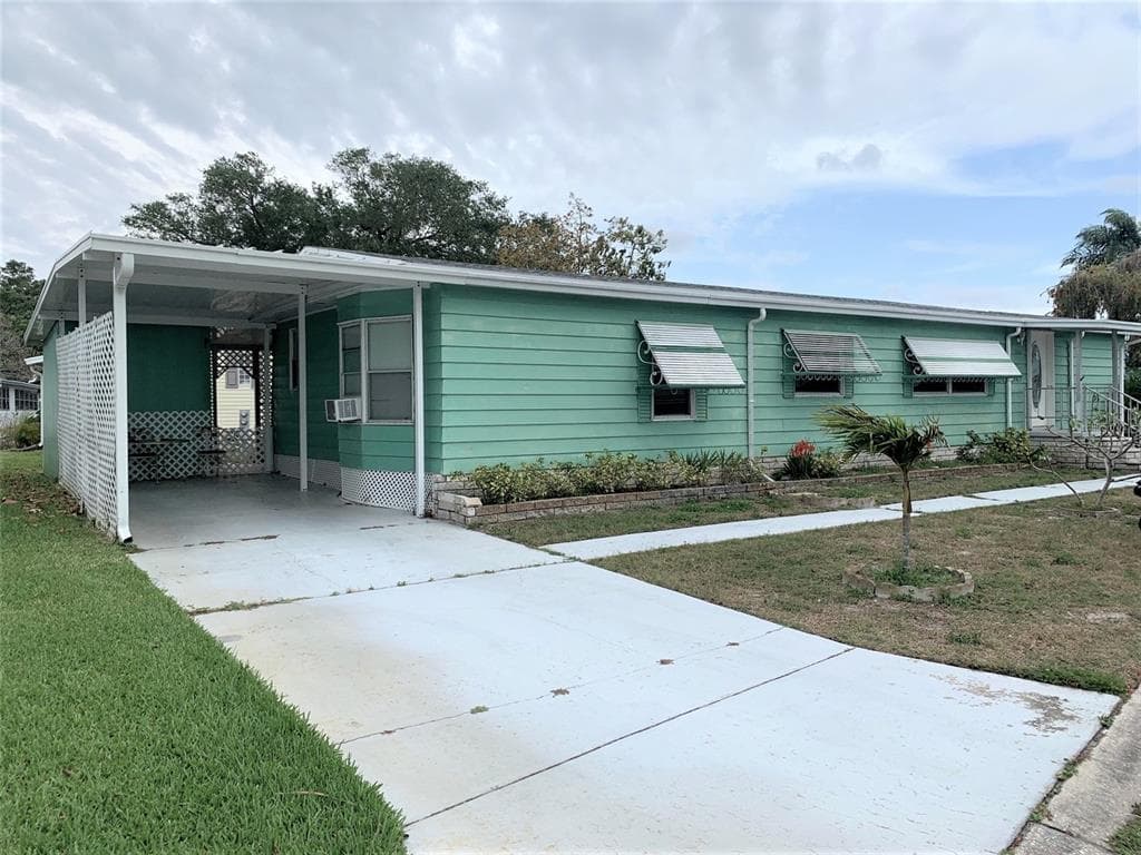 9790 66TH STREET N UNIT 216 PINELLAS PARK, FL 33782