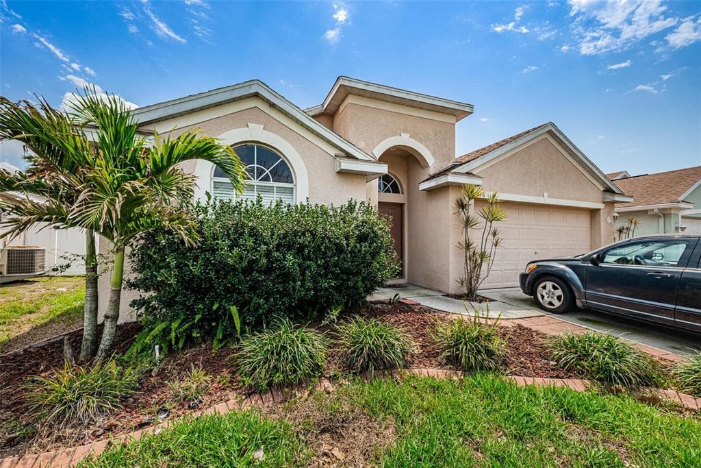 2546 ARROWPOINTE DRIVE HOLIDAY, FL 34691