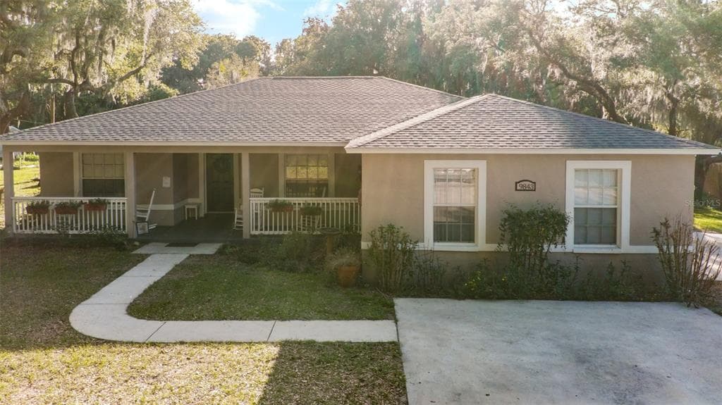 9843 BRANTLEY ROAD LITHIA, FL 33547