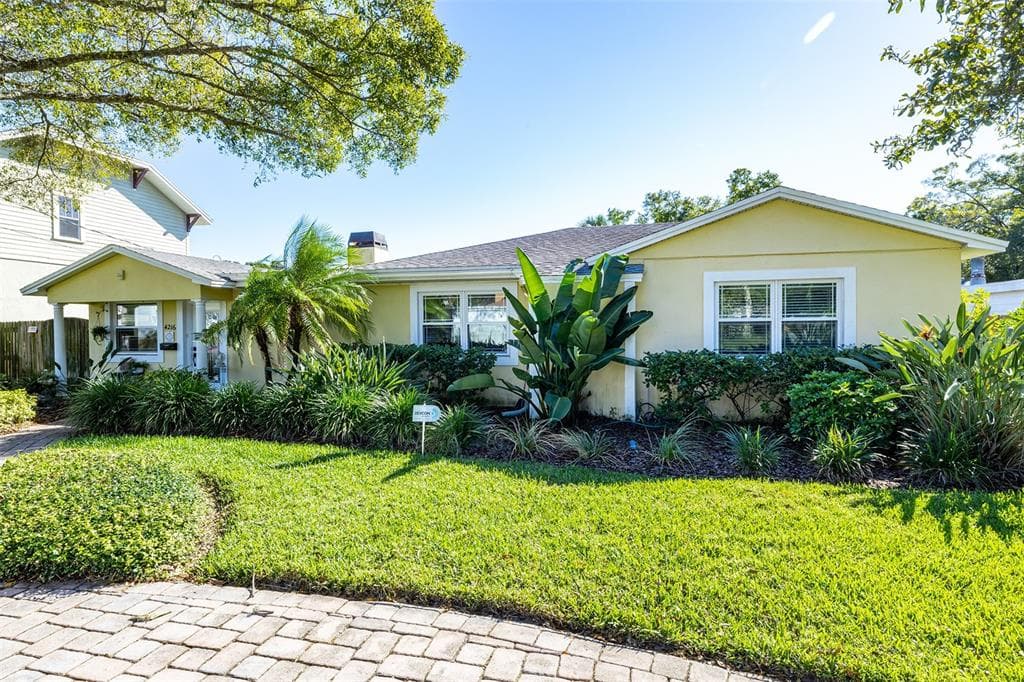4216 W WATROUS AVENUE TAMPA, FL 33629