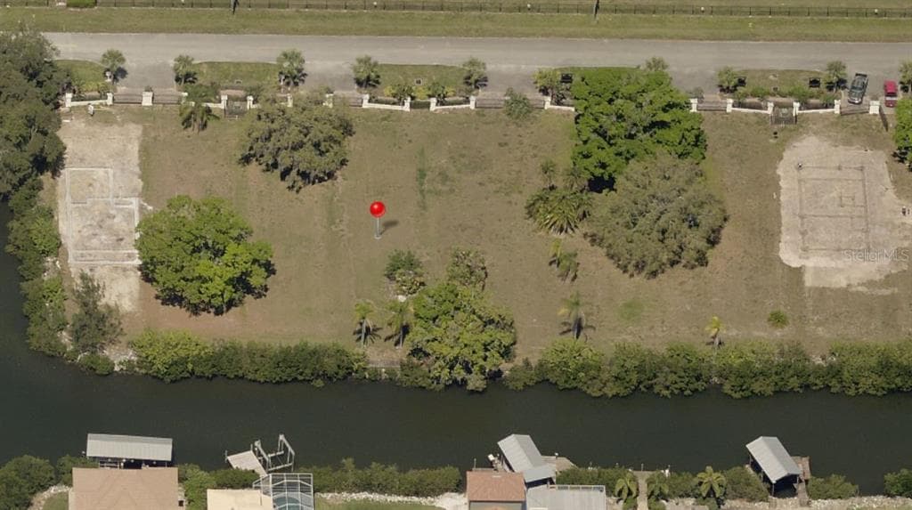 552 ESTUARY SHORE LANE APOLLO BEACH, FL 33572