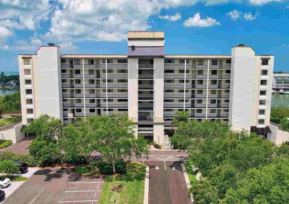 11730 SHIPWATCH DRIVE UNIT 404 LARGO, FL 33774