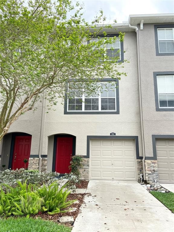 2512 LEXINGTON OAK DRIVE BRANDON, FL 33511