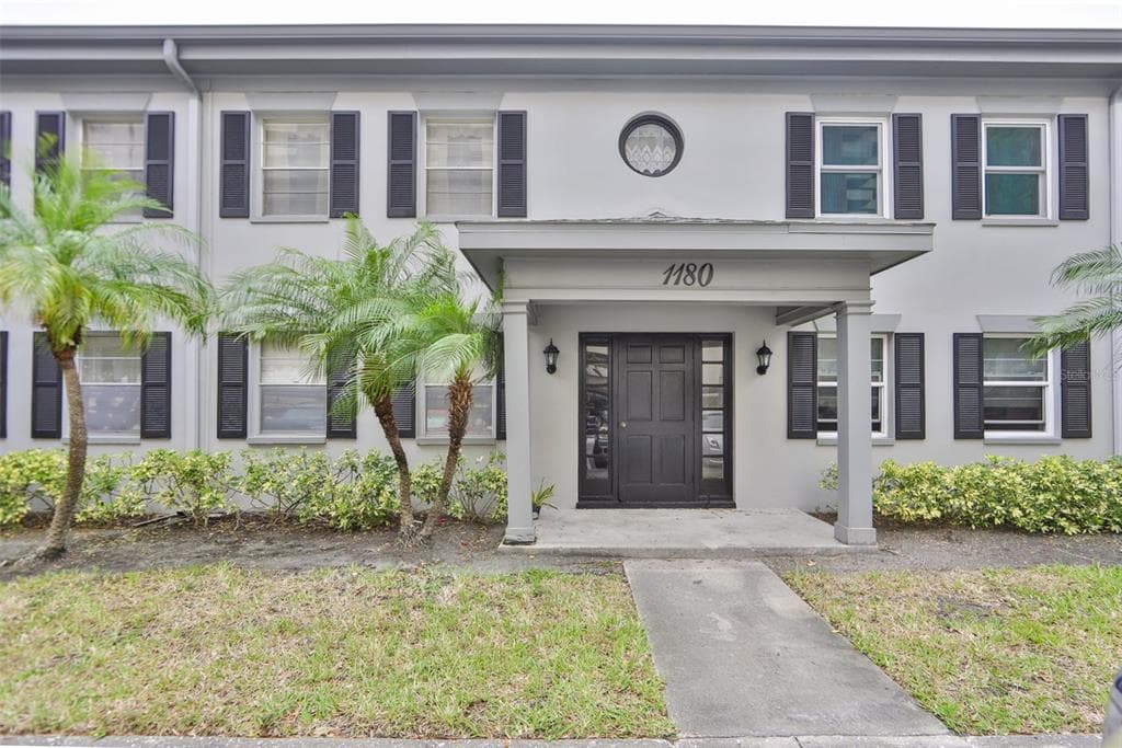 1180 RUE DES ROIS UNIT 2A SOUTH PASADENA, FL 33707
