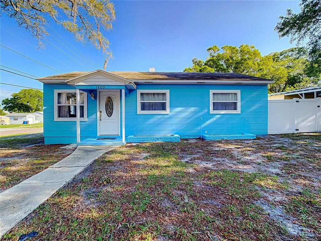 1400 PINE STREET CLEARWATER, FL 33756