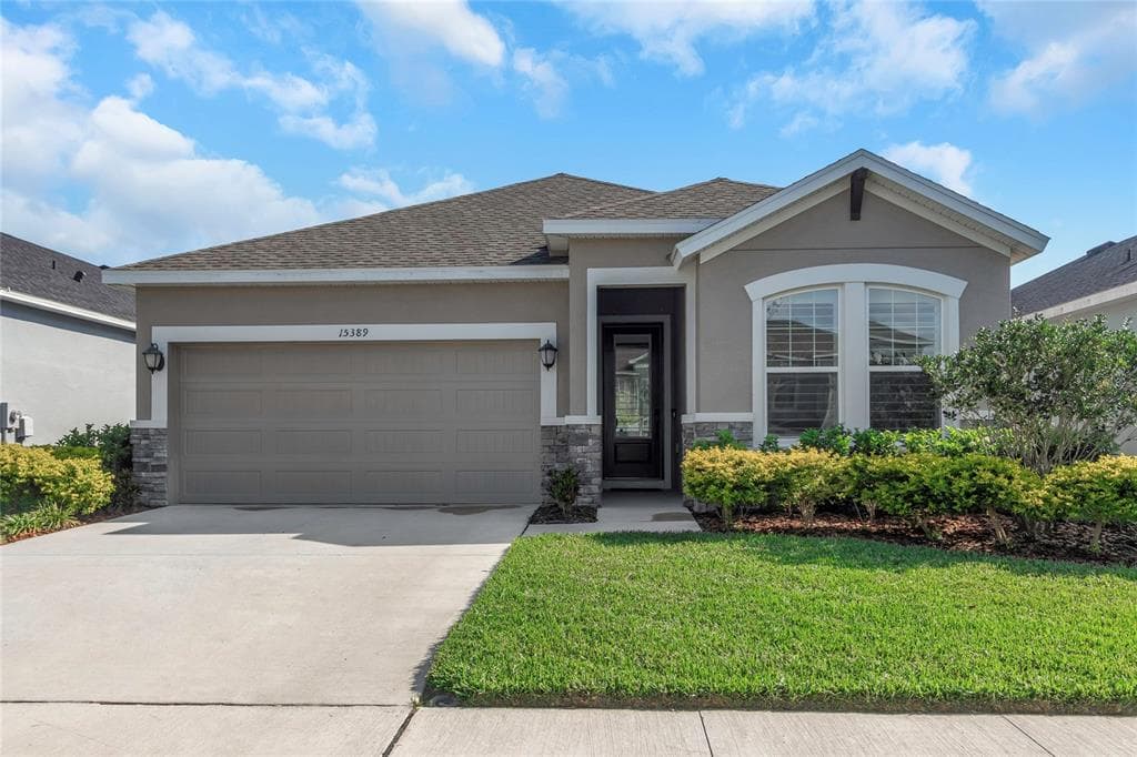 15389 CARAVAN AVENUE ODESSA, FL 33556