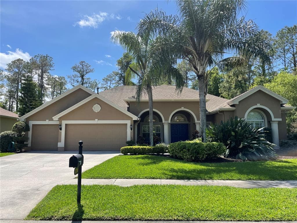 27700 PINE POINT DRIVE WESLEY CHAPEL, FL 33544