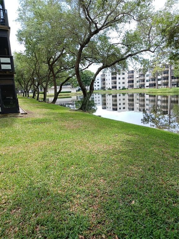 6080 80TH STREET N UNIT 315 ST PETERSBURG, FL 33709