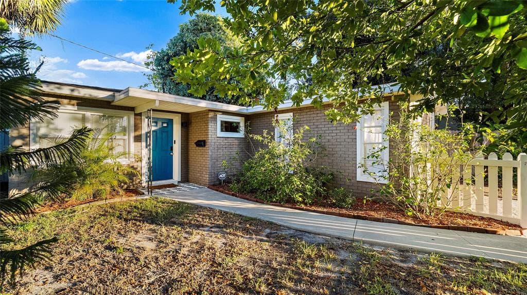 3921 71ST STREET N ST PETERSBURG, FL 33709