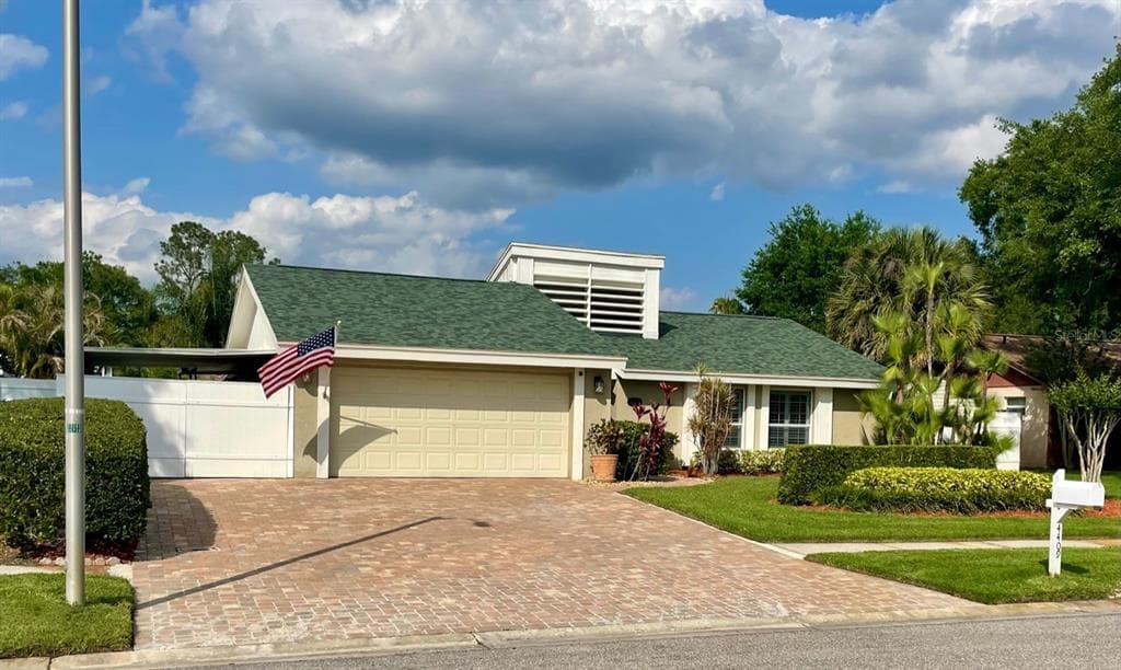 4409 STONEHENGE ROAD TAMPA, FL 33624