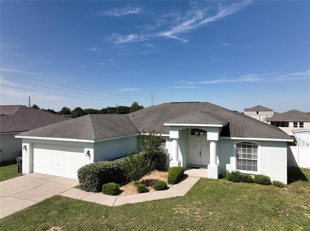 811 SUMMER GLEN DRIVE