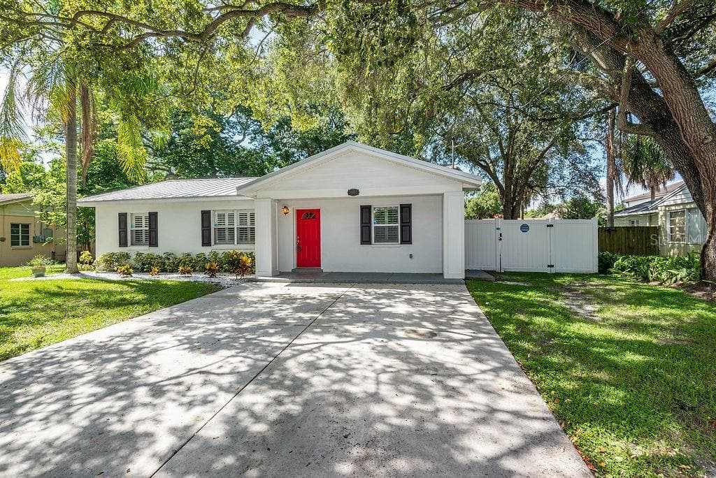 3602 W LEONA STREET TAMPA, FL 33629