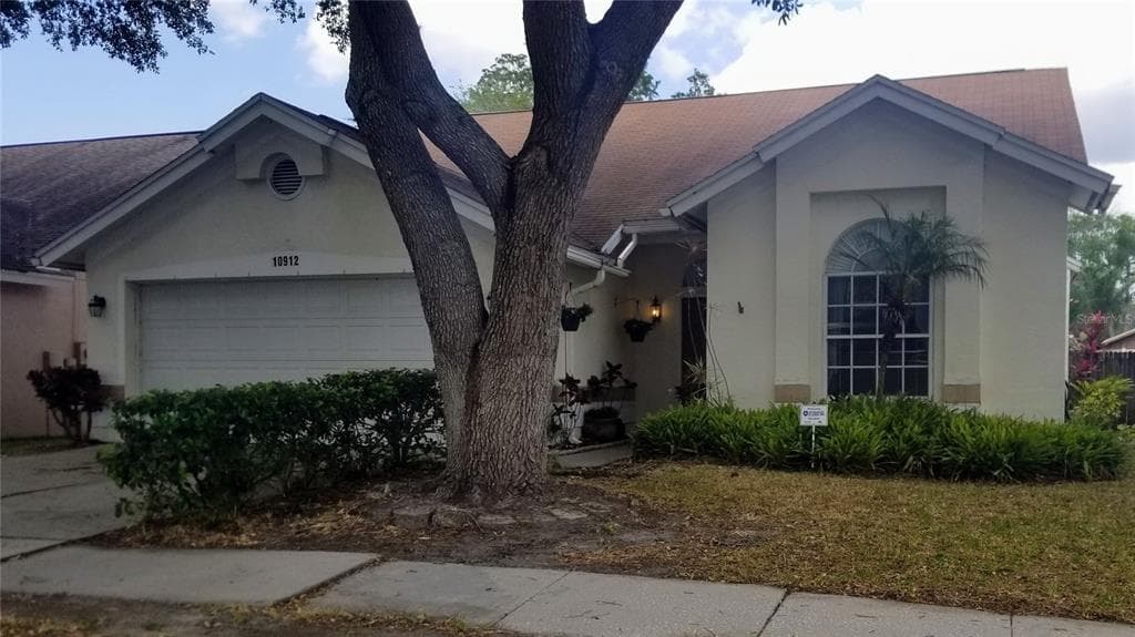 10912 KENBROOK DRIVE