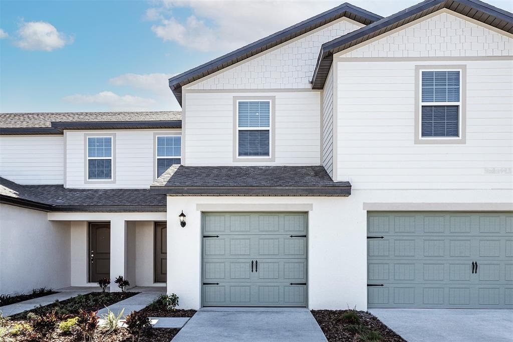 1573 WYNFORD CIRCLE TAVARES, FL 32778