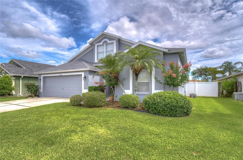30305 INGALLS COURT WESLEY CHAPEL, FL 33543