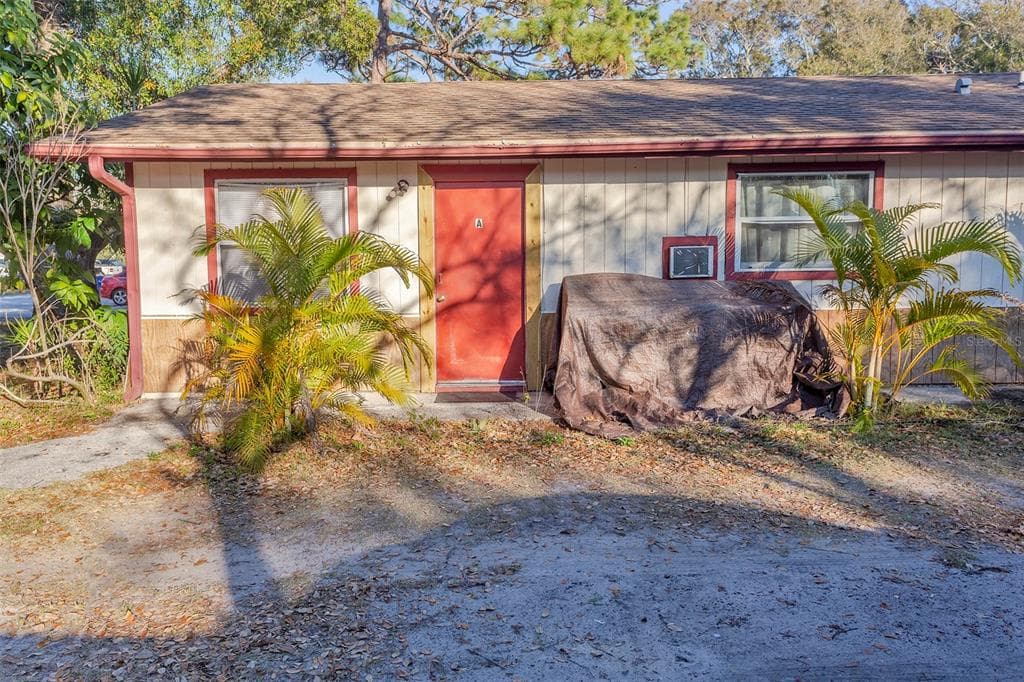 3096 GREEN ACRES AVENUE LARGO, FL 33771