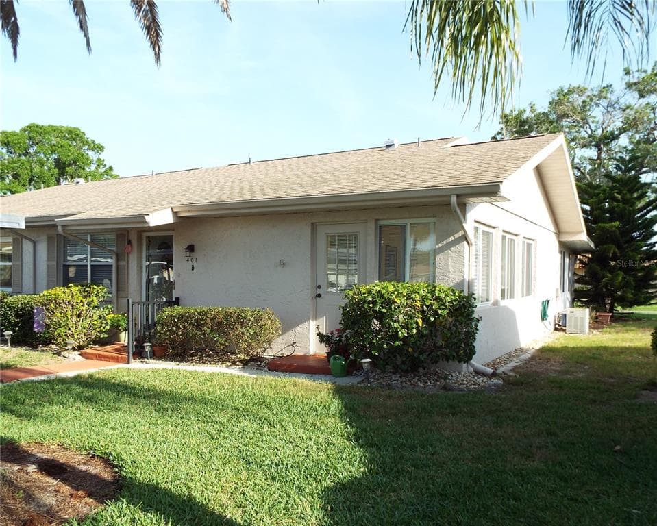 401 FARADAY TRAIL UNIT B SUN CITY CENTER, FL 33573