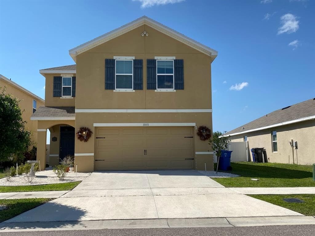 10101 GEESE TRAIL CIRCLE