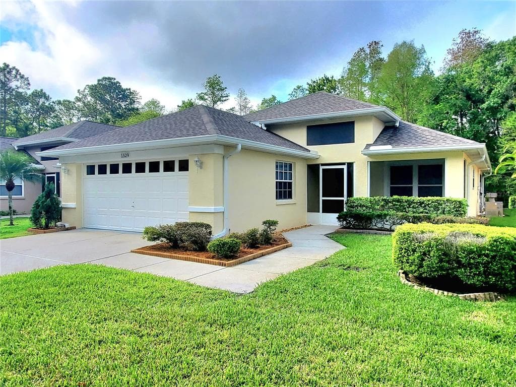 1529 ORCHARDGROVE AVENUE NEW PORT RICHEY, FL 34655