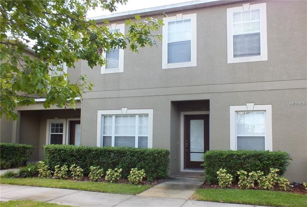 31142 FLANNERY COURT WESLEY CHAPEL, FL 33543