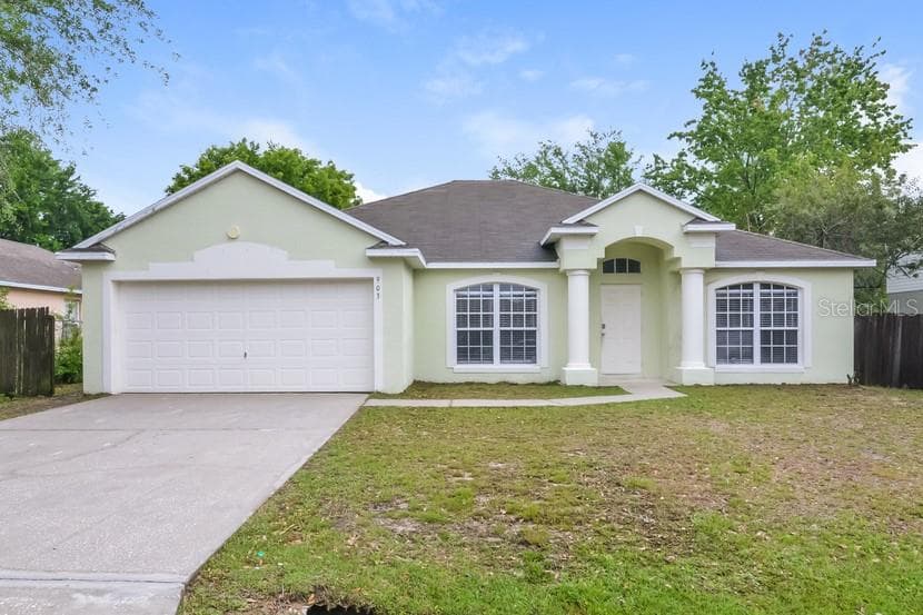 903 BONNEVILLE LANE KISSIMMEE, FL 34759