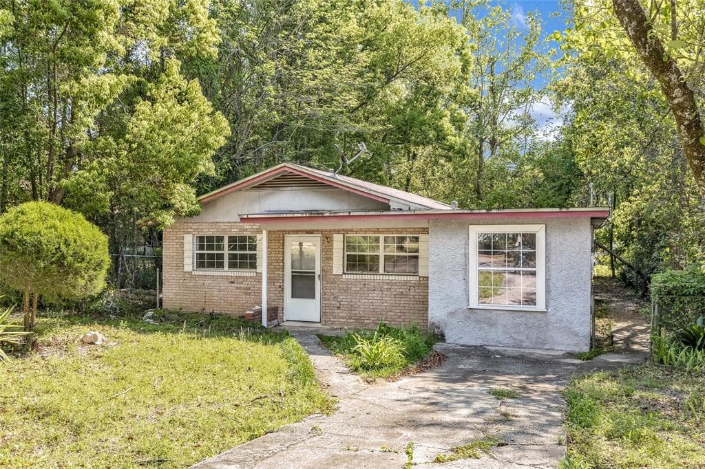 2705 LAKE HENRIETTA STREET TALLAHASSEE, FL 32310