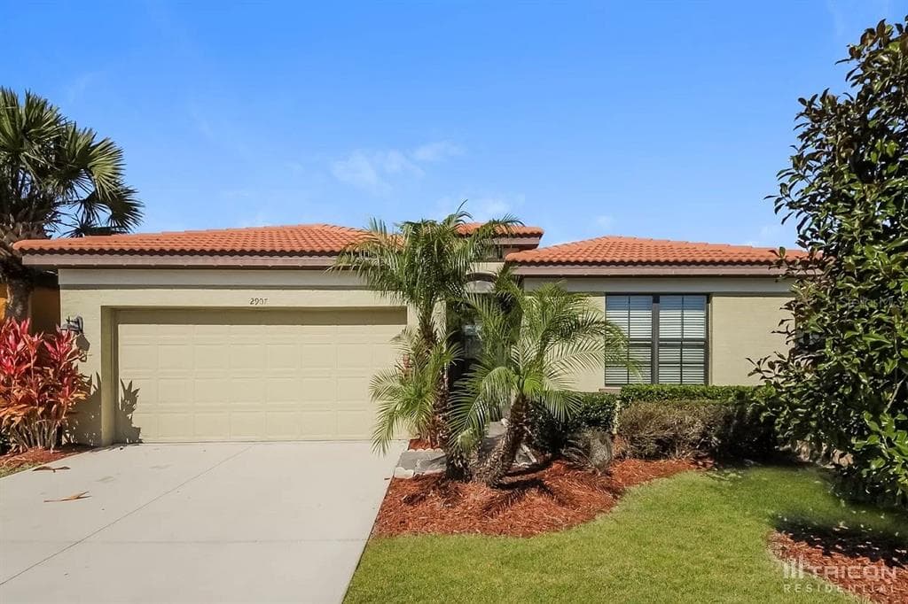 2907 CASABELLA DRIVE KISSIMMEE, FL 34744
