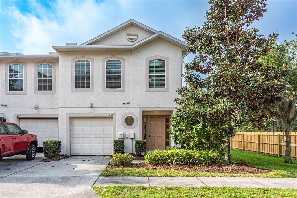 9501 ASHBURN CREEK LANE TAMPA, FL 33610