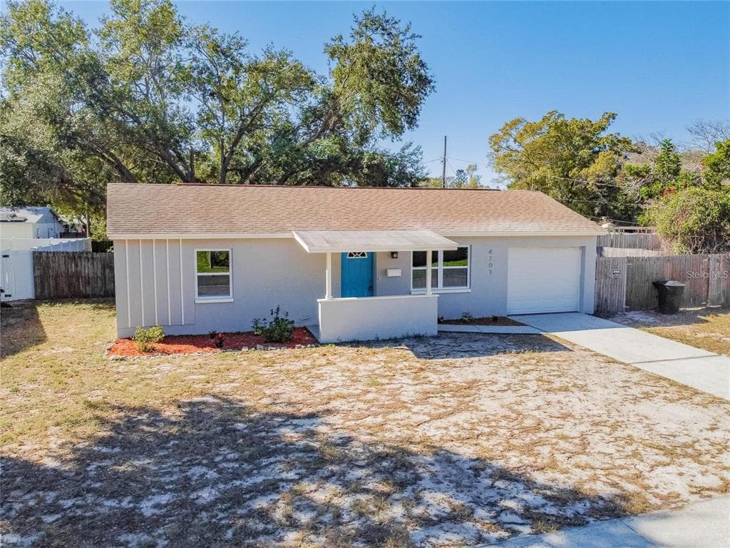 4107 WHITING DRIVE SE ST PETERSBURG, FL 33705