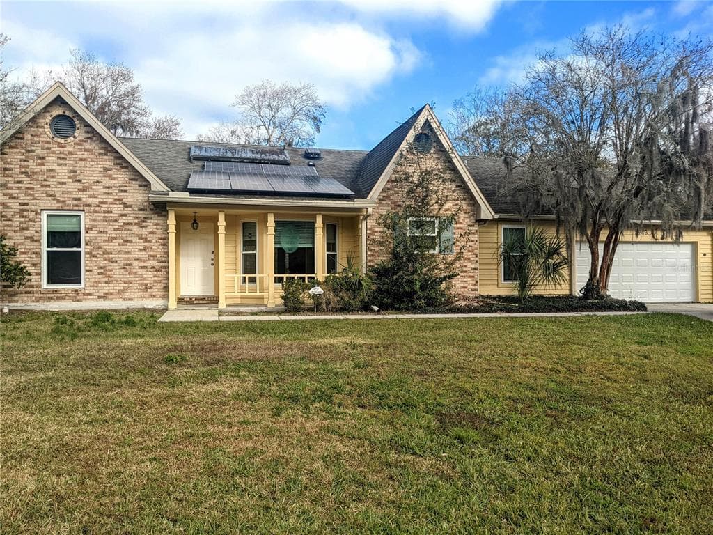 5943 LANTERN COURT