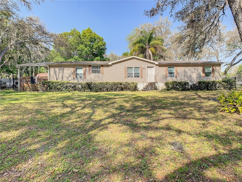4223 AUTUMN PALM DRIVE ZEPHYRHILLS, FL 33542