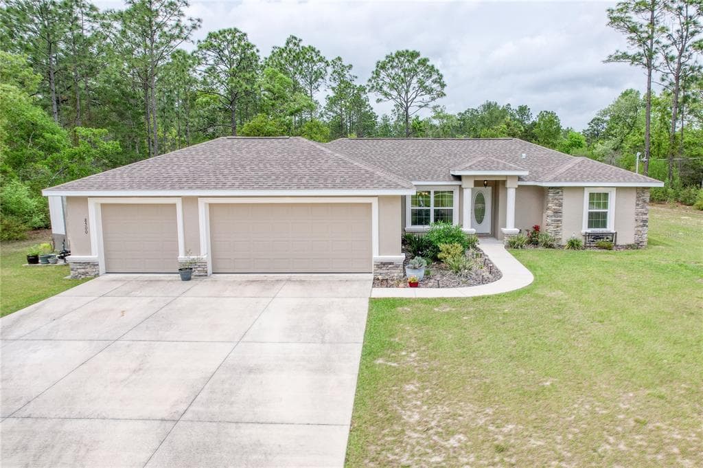 8500 N LEGACY LOOP CITRUS SPRINGS, FL 34433