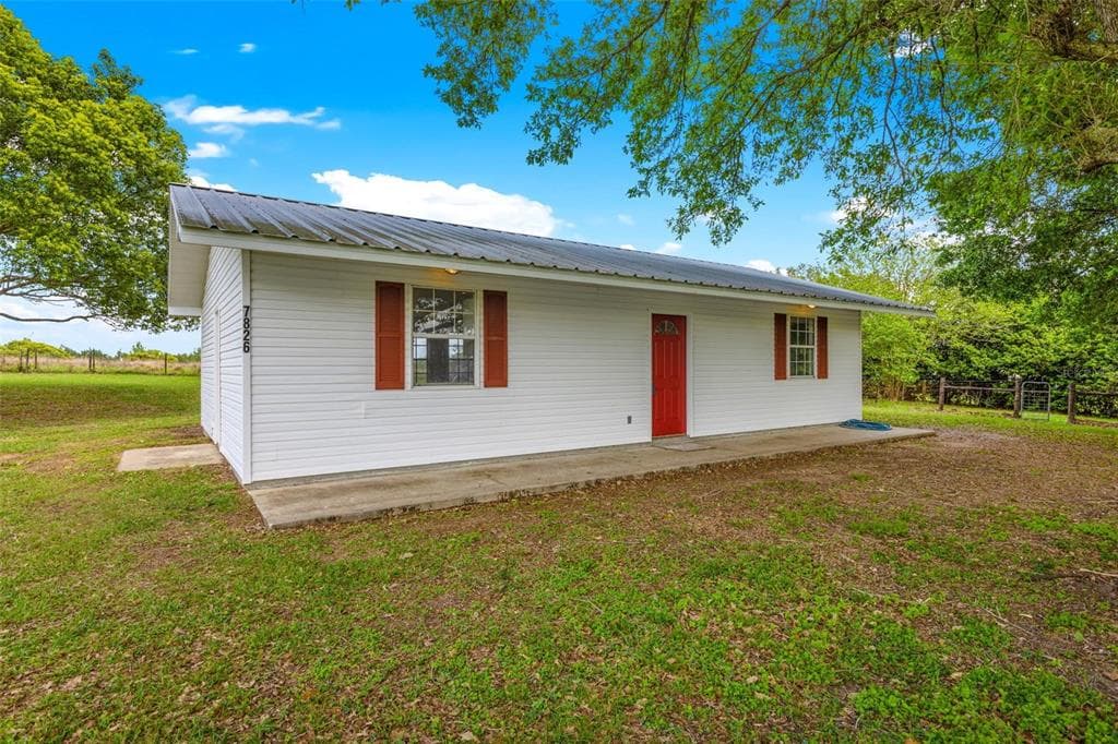 7826 CHENKIN ROAD ZEPHYRHILLS, FL 33540