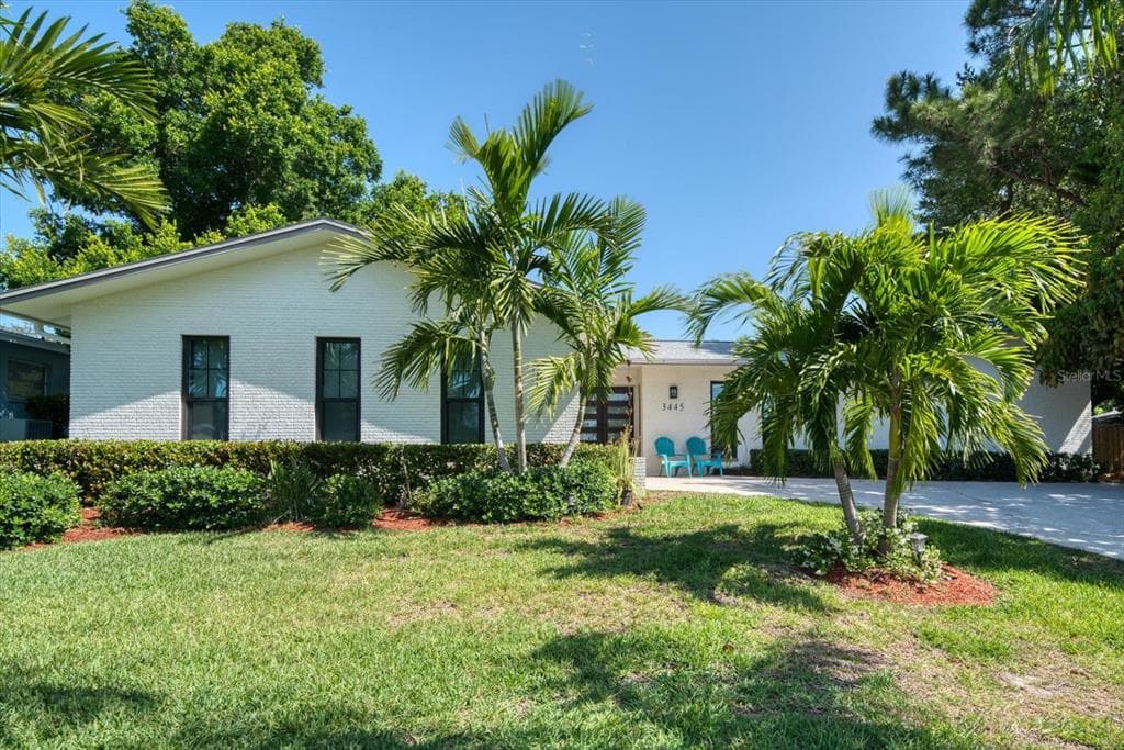 3445 SHADY BLUFF DRIVE LARGO, FL 33770
