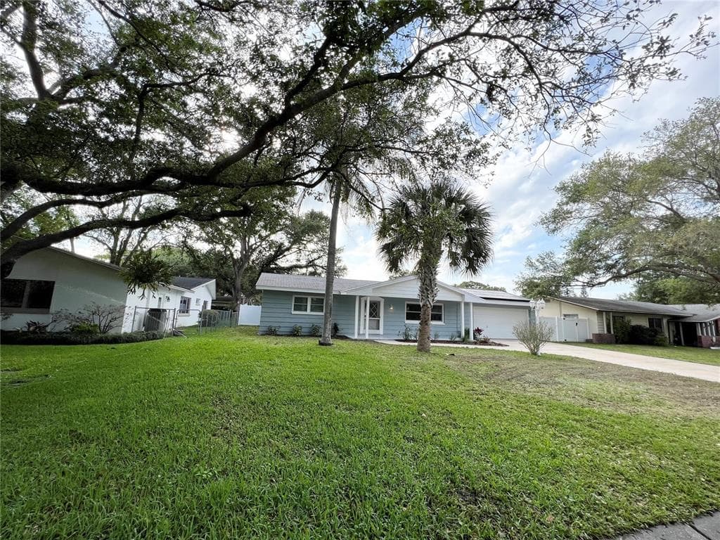 1012 IRENE AVENUE LARGO, FL 33771