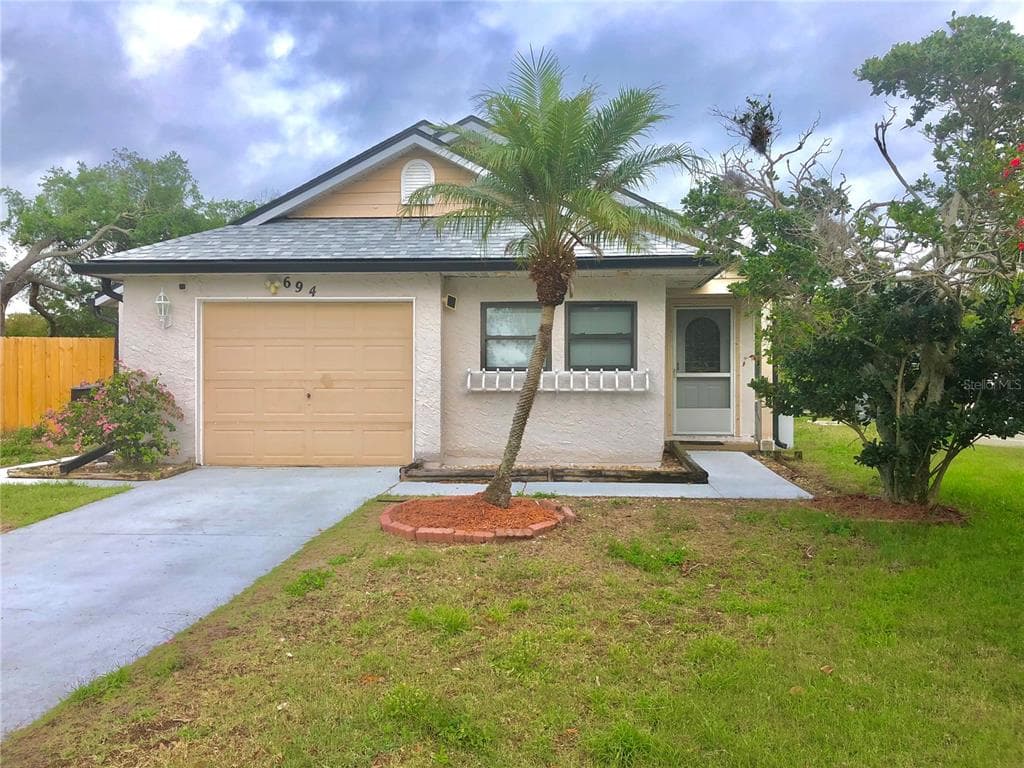 694 MERLINS COURT TARPON SPRINGS, FL 34689