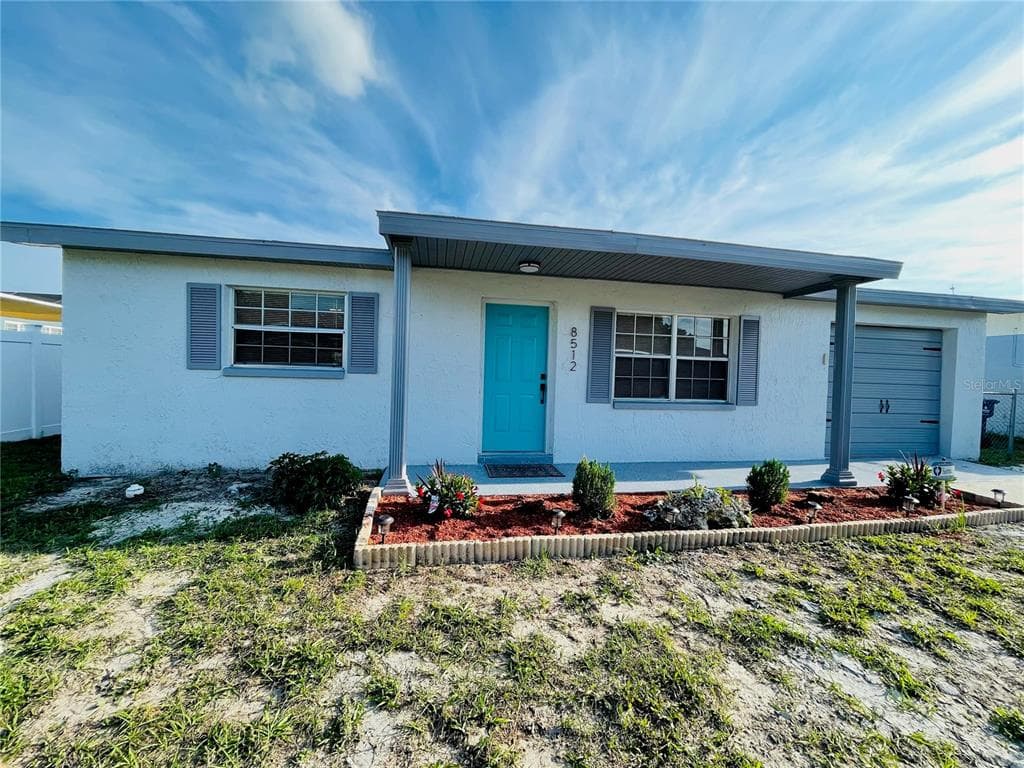 8512 FOX HOLLOW DRIVE PORT RICHEY, FL 34668