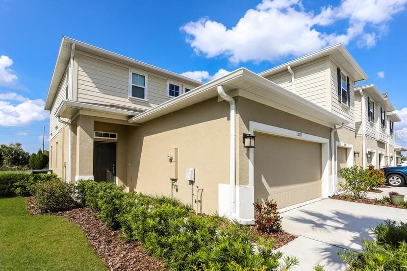 10711 VERAWOOD DRIVE RIVERVIEW, FL 33579