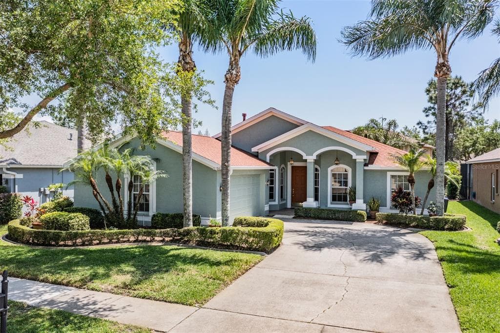 10136 KINGSBRIDGE AVENUE TAMPA, FL 33626
