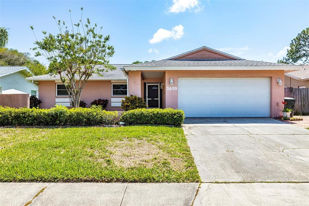 1659 AMBERLEA DRIVE S DUNEDIN, FL 34698