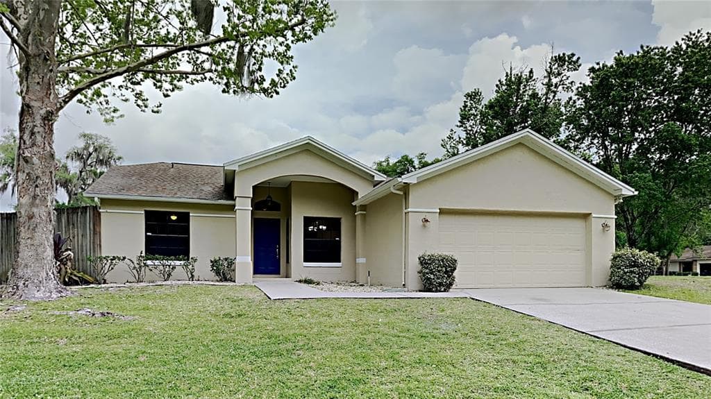 2249 PARKLAND LOOP N LAKELAND, FL 33811