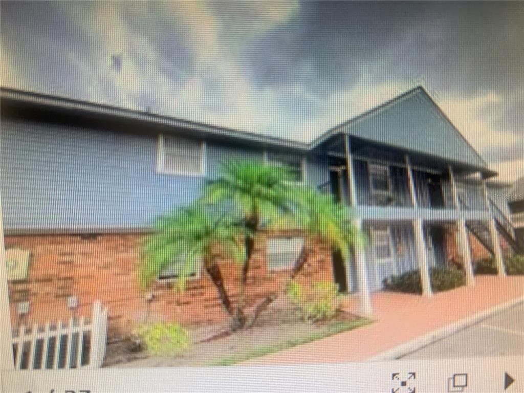 200 COUNTRY CLUB DRIVE UNIT 103 LARGO, FL 33771
